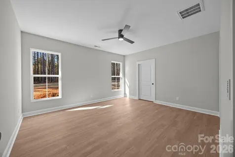 2287 Lee Lawing Road Lincolnton NC 28092
