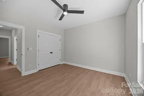 2287 Lee Lawing Road Lincolnton NC 28092