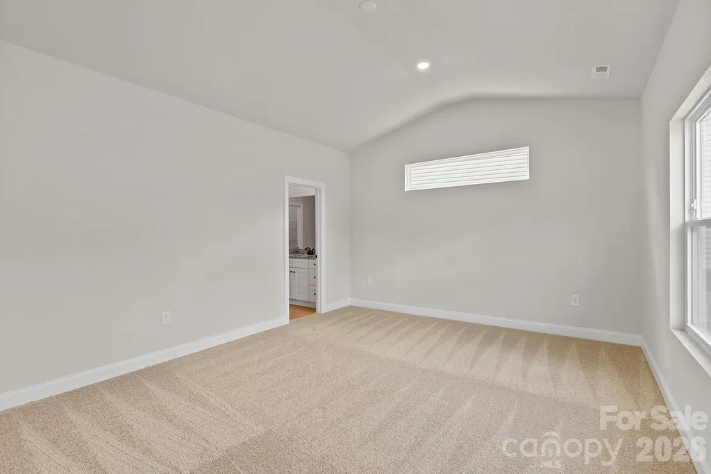 6734 Fairford Drive Charlotte NC 28215