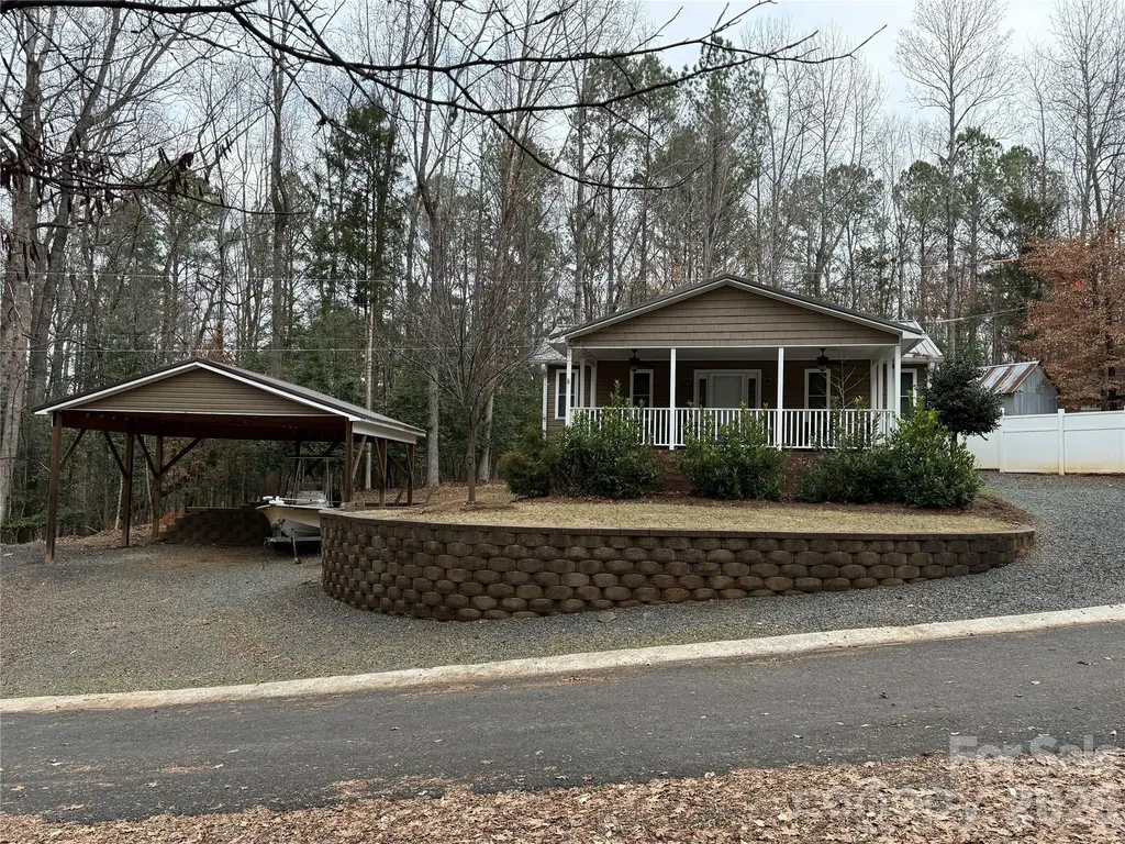 110 Indian Harbor Circle Mount Gilead NC 27306