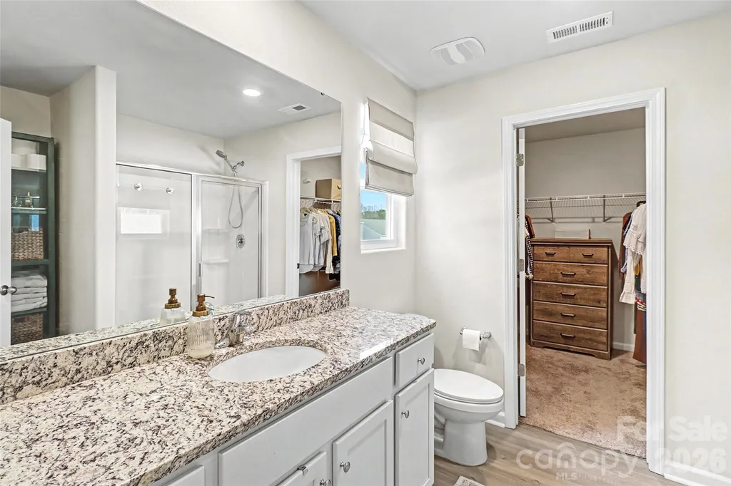 2215 Transatlantic Avenue Charlotte NC 28215