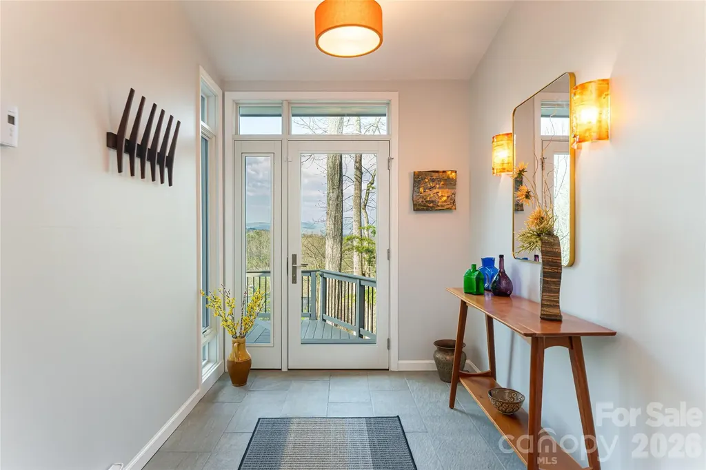 168 Skyview Circle Asheville NC 28804