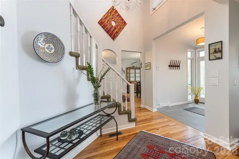 168 Skyview Circle Asheville NC 28804