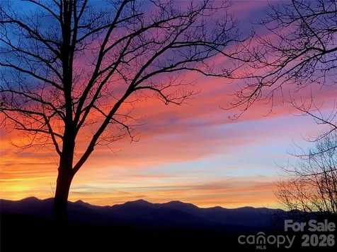 168 Skyview Circle Asheville NC 28804