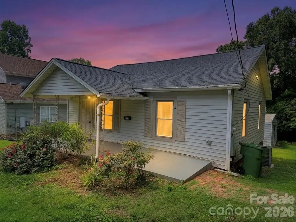 214 Wood Street Mount Holly NC 28120