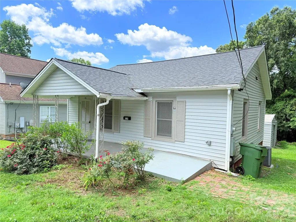 214 Wood Street Mount Holly NC 28120