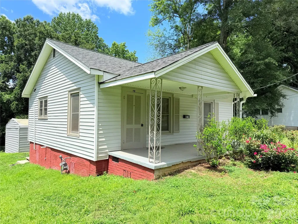 214 Wood Street Mount Holly NC 28120