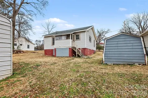 214 Wood Street Mount Holly NC 28120