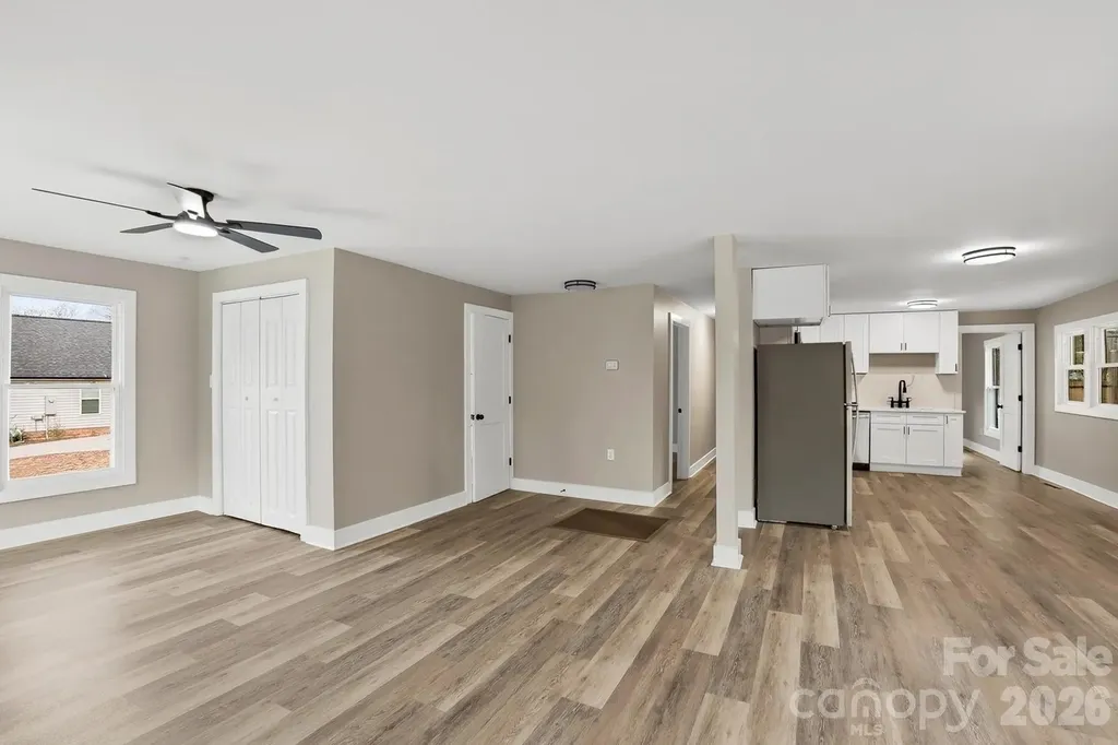 212 Pethel Street Kannapolis NC 28081