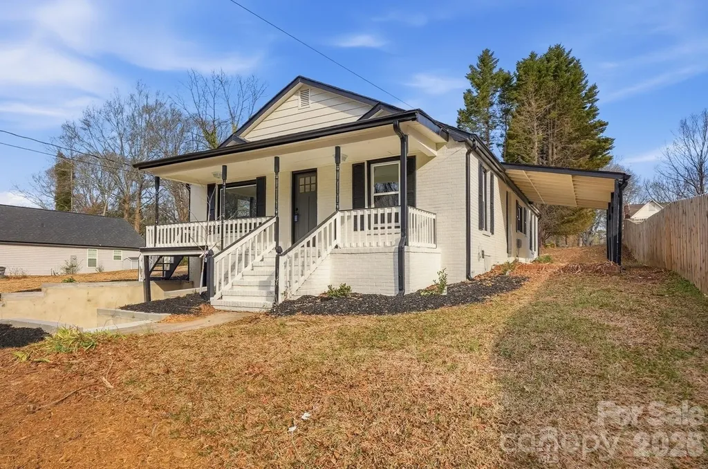 212 Pethel Street Kannapolis NC 28081