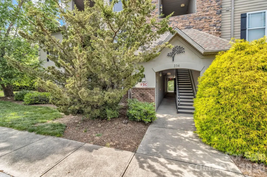 234 Brickton Village Circle Fletcher NC 28732