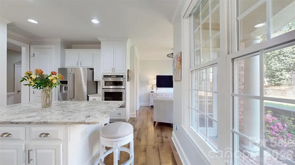 11724 Easthampton Circle Charlotte NC 28277