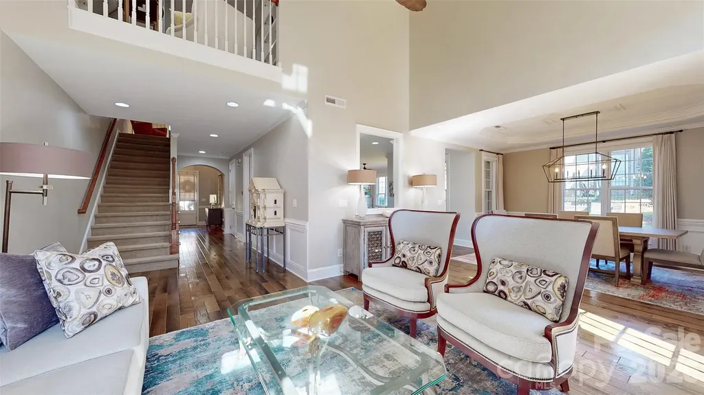 11724 Easthampton Circle Charlotte NC 28277