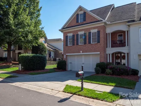 11724 Easthampton Circle Charlotte NC 28277