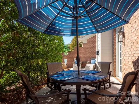 11724 Easthampton Circle Charlotte NC 28277