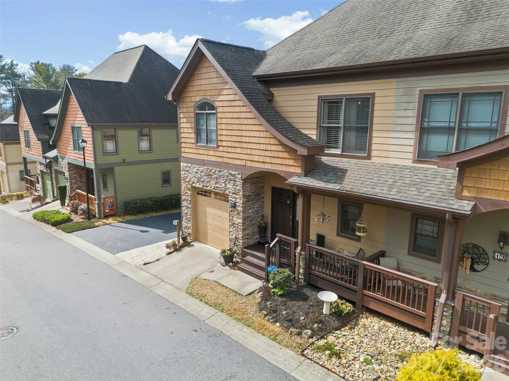 21 Jeff Drive Asheville NC 28806