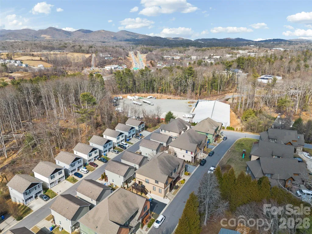 21 Jeff Drive Asheville NC 28806