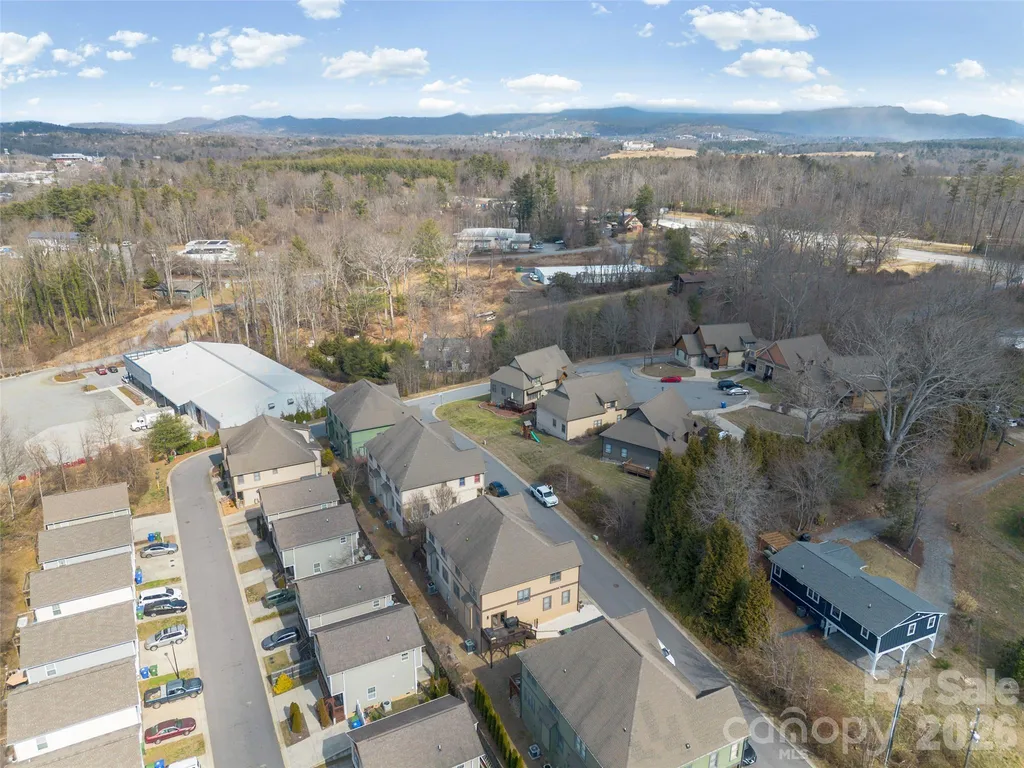 21 Jeff Drive Asheville NC 28806