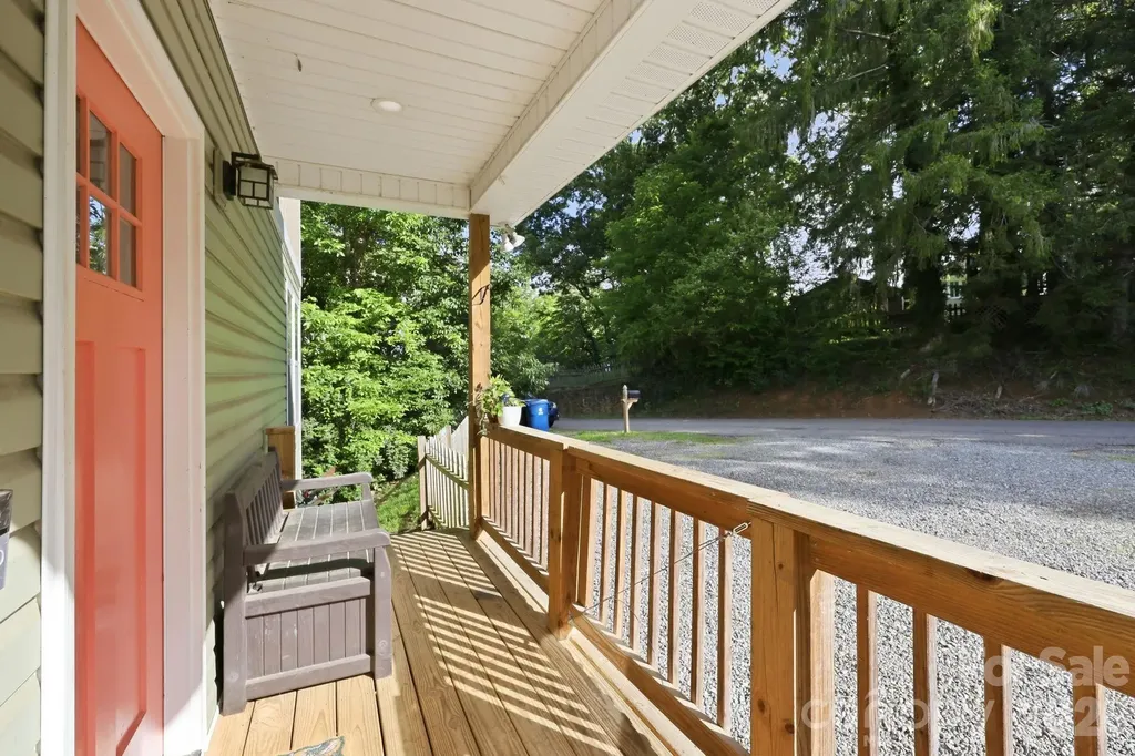 239 Northside Street Canton NC 28716