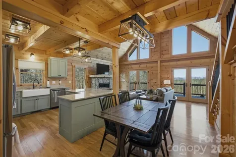 338 Lakeview Trail Nebo NC 28761