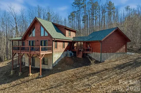 338 Lakeview Trail Nebo NC 28761