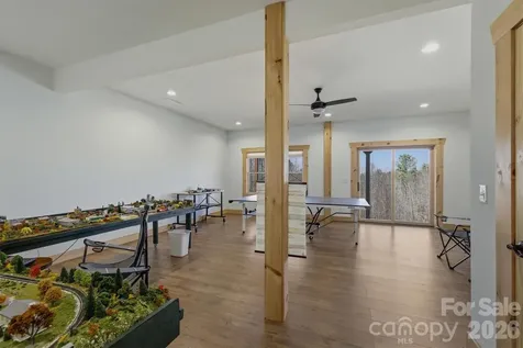 338 Lakeview Trail Nebo NC 28761