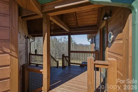 338 Lakeview Trail Nebo NC 28761