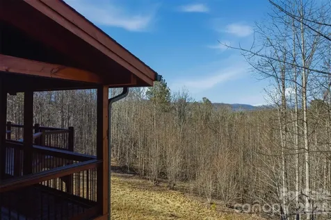 338 Lakeview Trail Nebo NC 28761