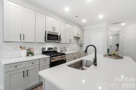 4347 Black Court Harrisburg NC 28075