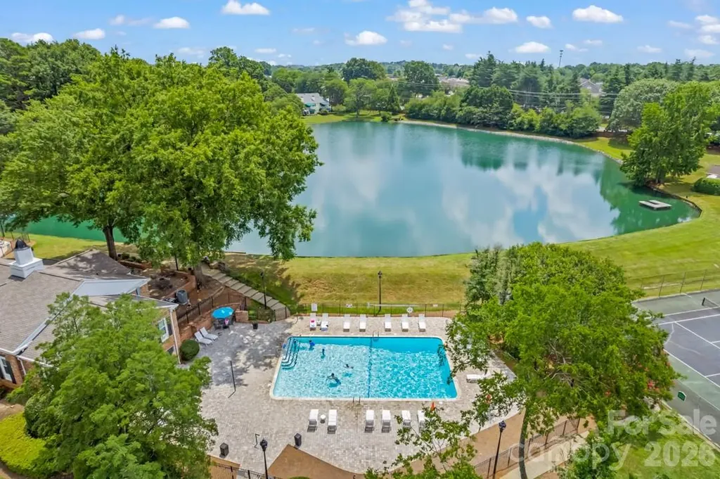 7004 Quail Hill Road Charlotte NC 28210