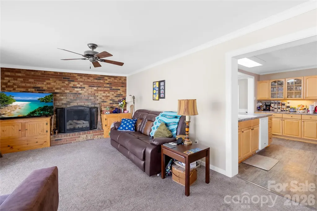 1912 Old West Lane Gastonia NC 28052