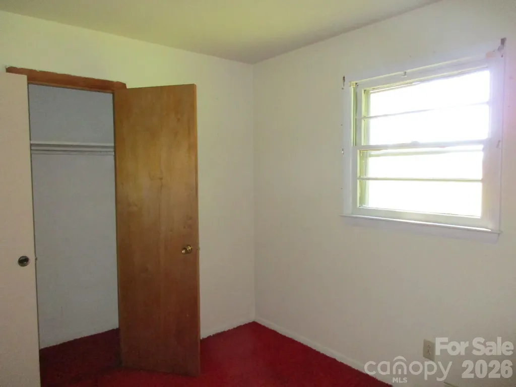 225 Davis Road Crumpler NC 28617