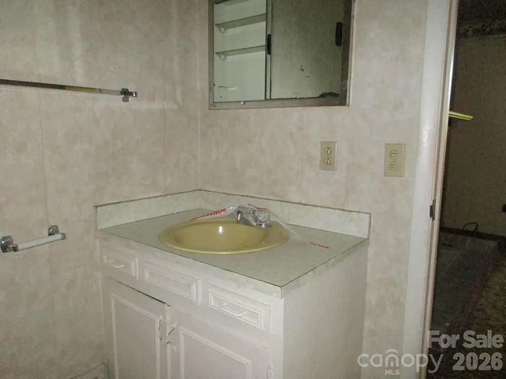 225 Davis Road Crumpler NC 28617