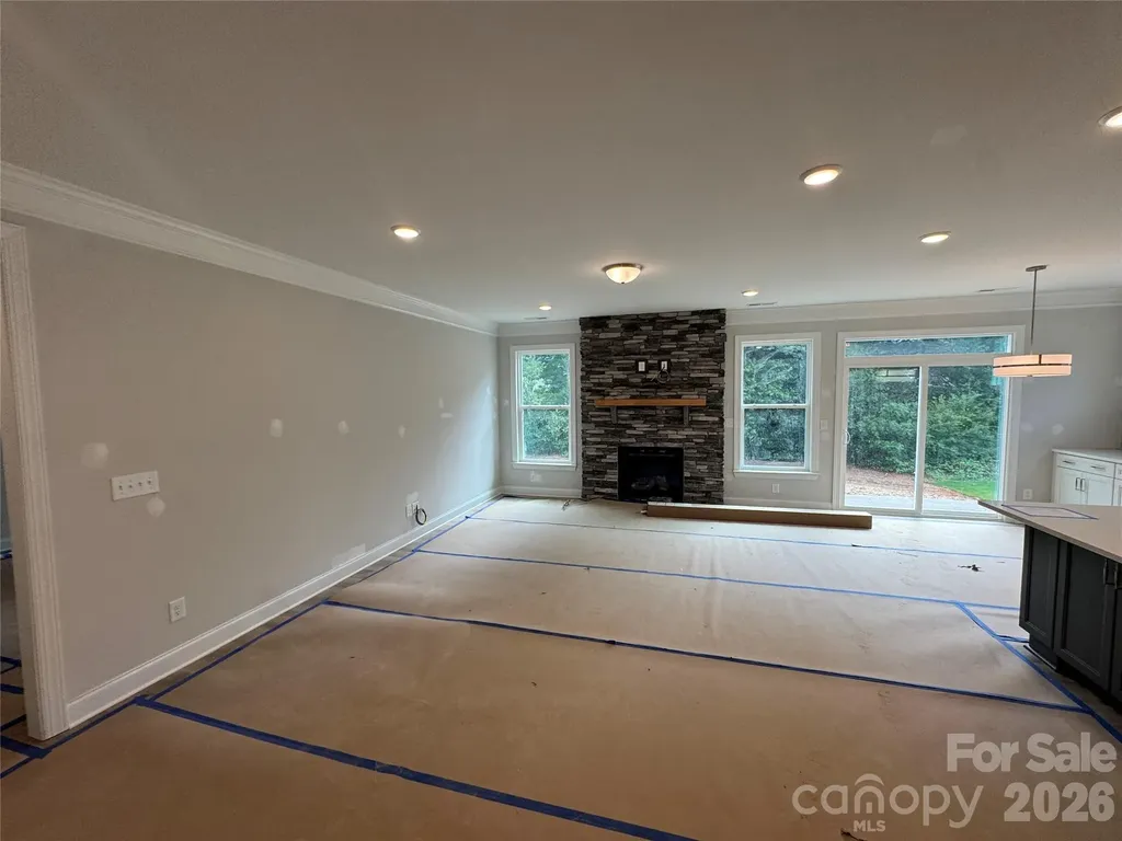 3050 Constitution Lane Gastonia NC 28056