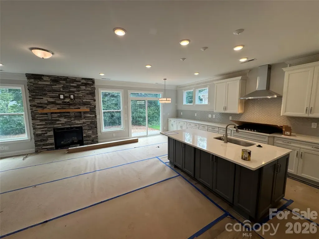 3050 Constitution Lane Gastonia NC 28056