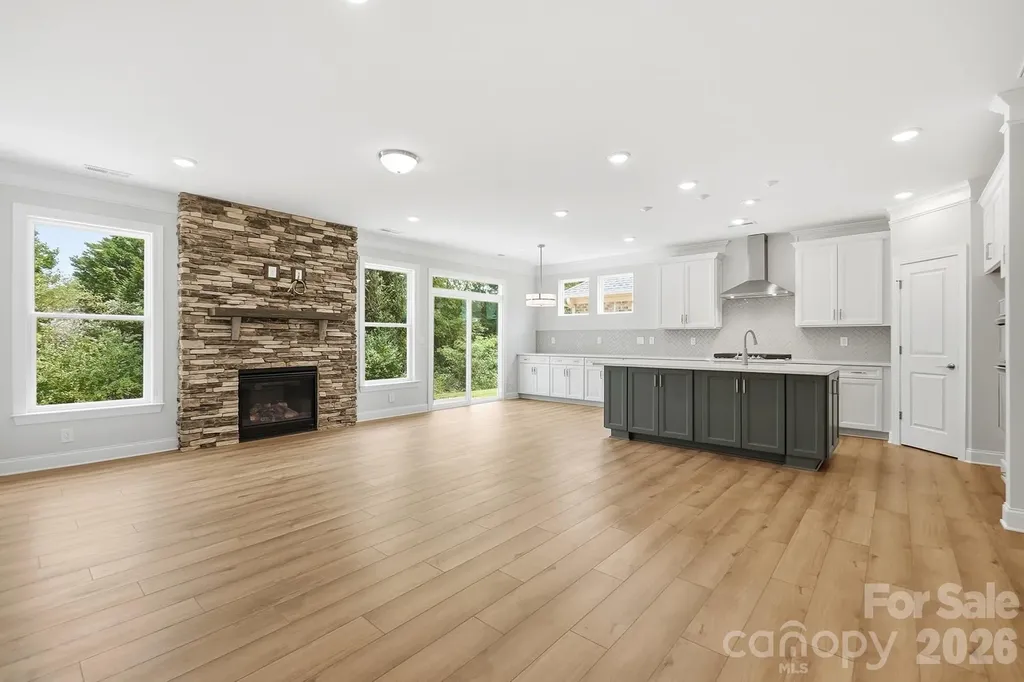 3050 Constitution Lane Gastonia NC 28056