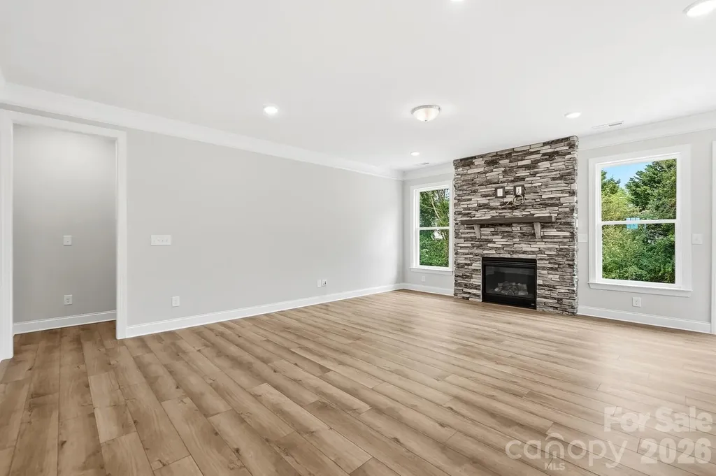 3050 Constitution Lane Gastonia NC 28056