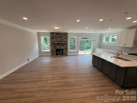3050 Constitution Lane Gastonia NC 28056
