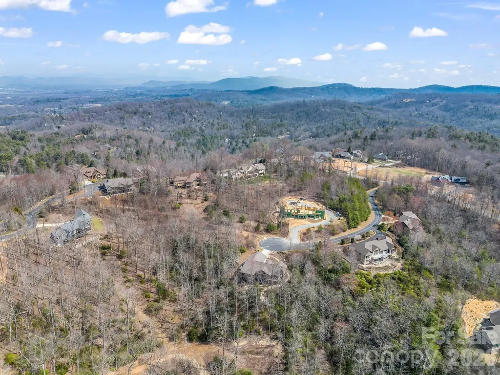 142 Mountain Elder Lane Hendersonville NC 28739