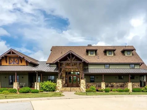 #178 Dancing Bear Drive Hendersonville NC 28792