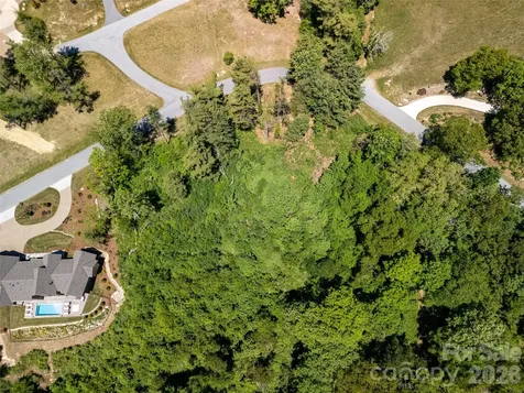 #178 Dancing Bear Drive Hendersonville NC 28792