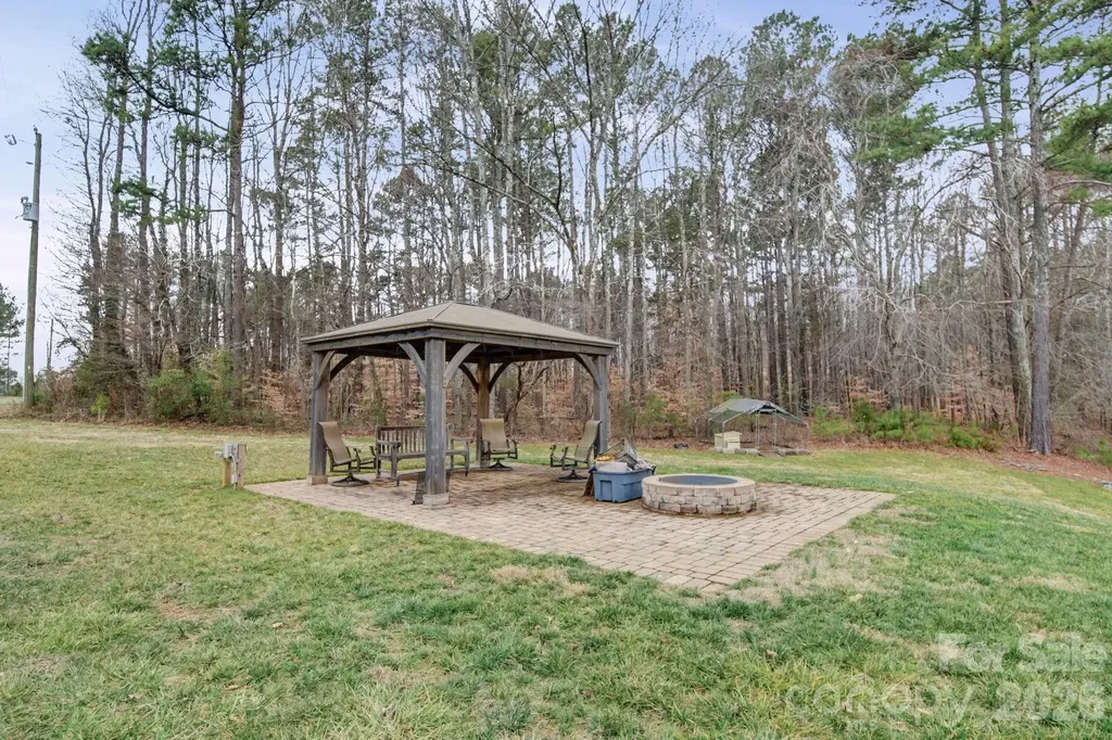 1296 Ben Black Road Midland NC 28107
