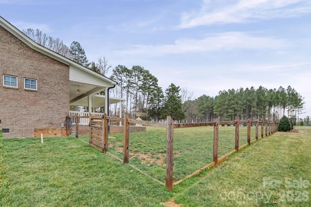 1296 Ben Black Road Midland NC 28107