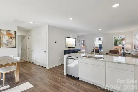 479 Sundown Drive Spartanburg SC 29302