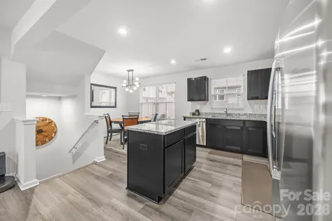 3021 Fiddlewood Street Charlotte NC 28214