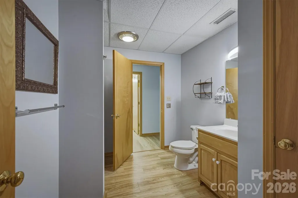213 Hospital Avenue Lenoir NC 28645