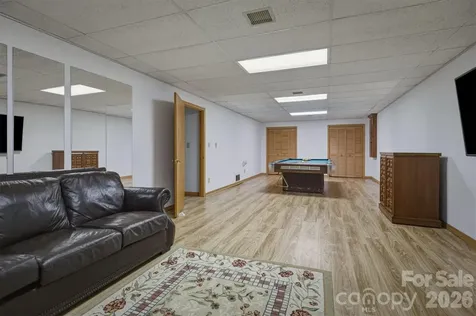 213 Hospital Avenue Lenoir NC 28645