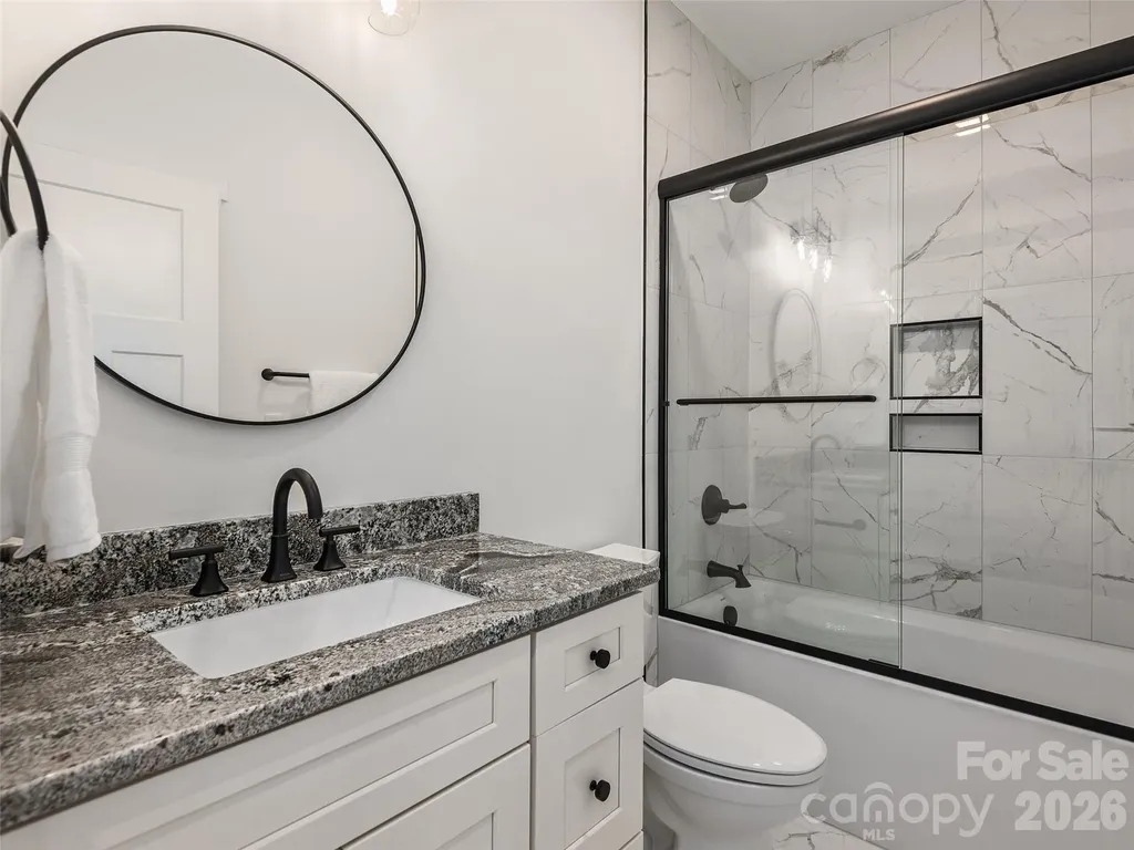 399 Crystal Heights Drive Hendersonville NC 28739