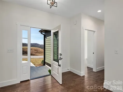 399 Crystal Heights Drive Hendersonville NC 28739