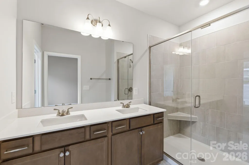 6213 Kimball Court Charlotte NC 28216